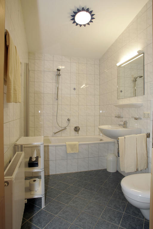 סנט יוהן אין טירול Hotel Sonne חדר תמונה
